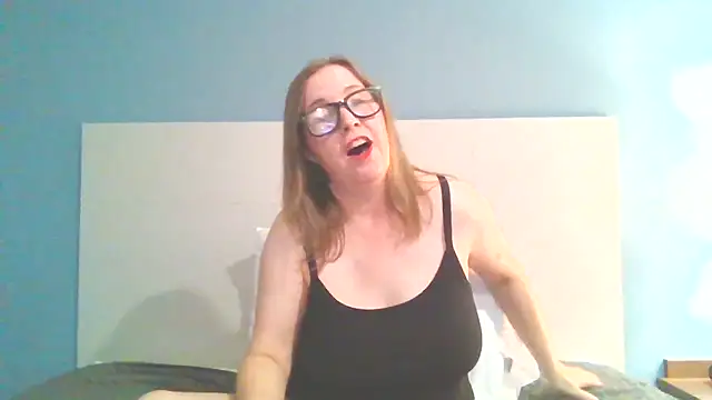 SweetandNaughty1 online show from January 31, 6:24 am