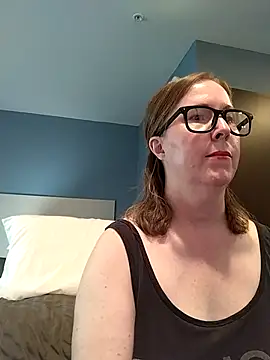 SweetandNaughty1 online show from September 25, 8:23 pm