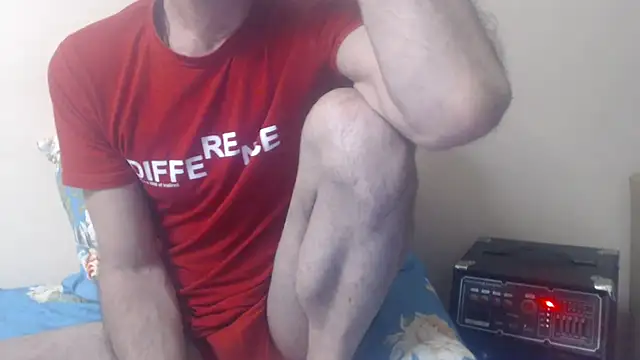 Snapshot of yvesstorm1 chatting on May 12, 6:05 pm yvesstorm1 online show from May 12, 6:05 pm