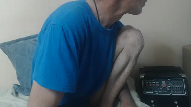 Snapshot of yvesstorm1 chatting on May 28, 5:54 pm yvesstorm1 online show from May 28, 5:54 pm
