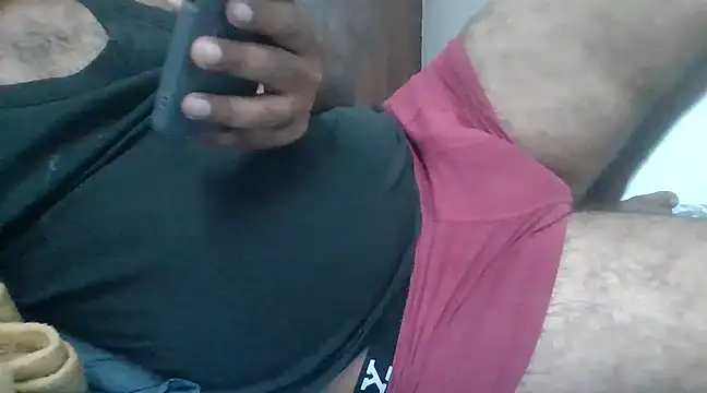 Snapshot of coolrocky346 chatting on March 22, 1:52 pm coolrocky346 online show from March 22, 1:52 pm