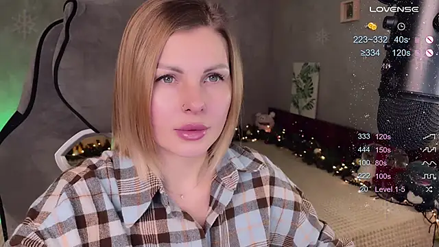 Your Sweet Lilu online show from December 19, 5:29 pm