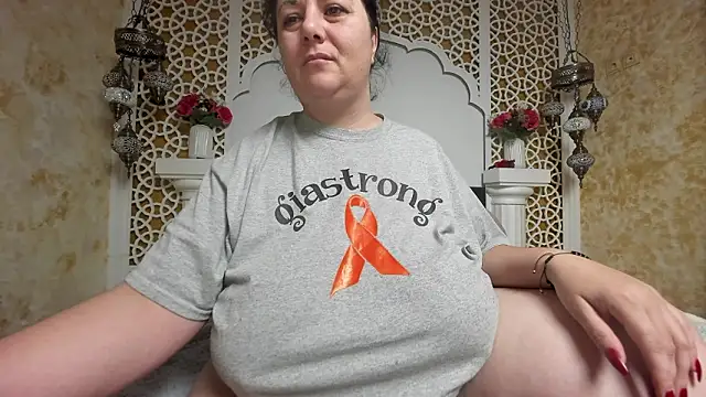 AleshaArabian online show from March 4, 5:13 am