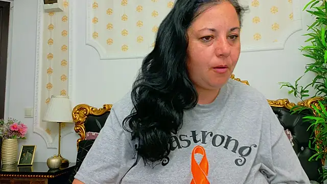 AleshaArabian online show from May 9, 3:34 am
