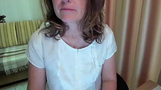 lauraoven online show from June 22, 7:38 am