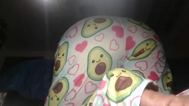 prettyangelsquirt online show from February 3, 10:15 pm