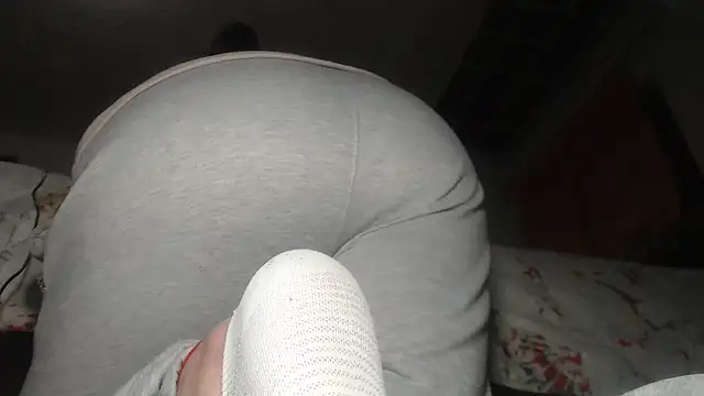 prettyangelsquirt online show from February 25, 11:03 pm