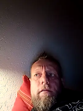 Kw8585kw online show from May 3, 2:28 am