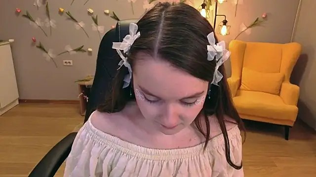 CloudGrace online show from June 10, 6:18 pm