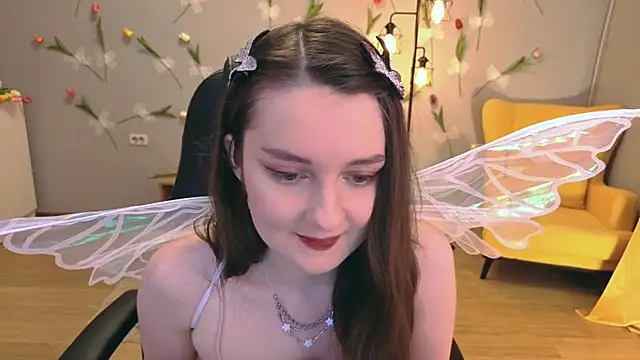Snapshot of CloudGrace chatting on July 5, 3:23 am CloudGrace online show from July 5, 3:23 am