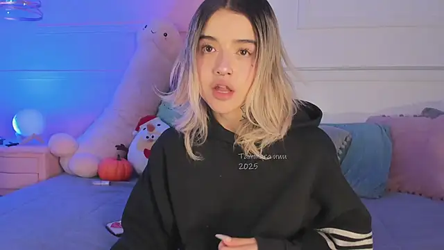  Tammara  online show from November 14, 5:55 pm