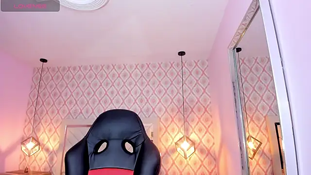 Snapshot of clarisKlein chatting on July 7, 12:20 pm clarisKlein online show from July 7, 12:20 pm