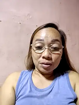 asianwet4u online show from February 1, 3:54 pm