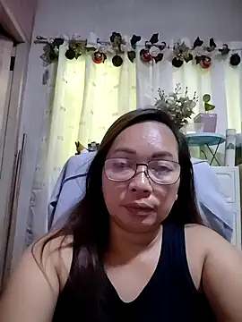 asianwet4u online show from February 28, 5:52 am