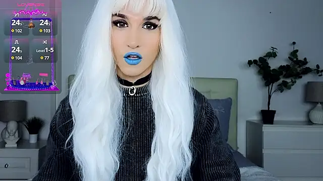 HelenSpellman online show from December 1, 7:36 pm