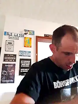 Codymc89 online show from April 29, 2:32 pm