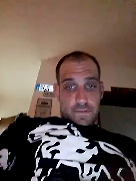 Codymc89 online show from May 4, 2:35 pm