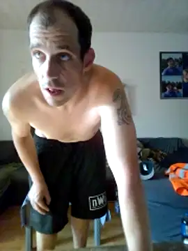 Codymc89 online show from June 29, 5:02 pm