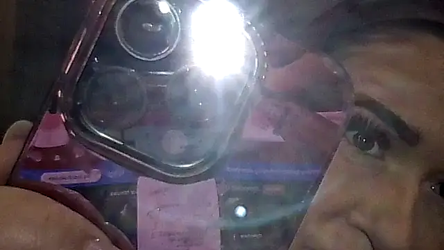 avajade online show from November 17, 11:05 am