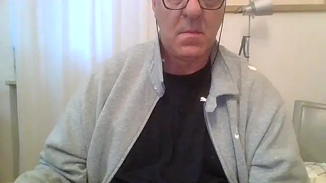 ANONIMO7735 online show from October 20, 5:19 am