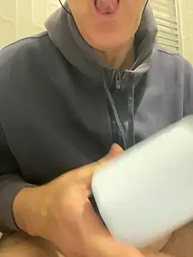 ANONIMO7735 online show from January 12, 10:37 pm