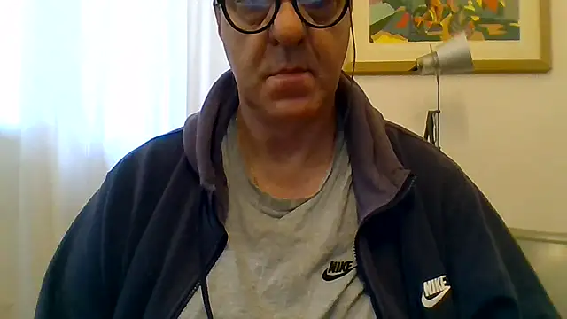 Snapshot of ANONIMO7735 chatting on May 22, 5:03 am ANONIMO7735 online show from May 22, 5:03 am