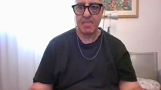 Snapshot of ANONIMO7735 chatting on June 13, 5:00 pm ANONIMO7735 online show from June 13, 5:00 pm