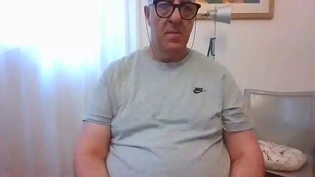 ANONIMO7735 online show from June 26, 5:12 am