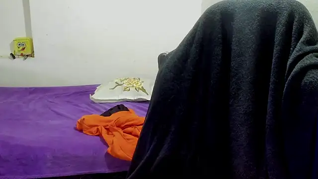 Snapshot of pink_dustt chatting on March 15, 2:23 pm pink dustt online show from March 15, 2:23 pm