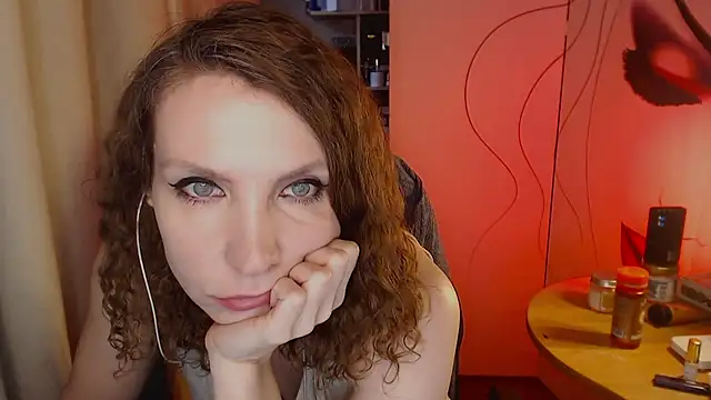 JohansonKatie online show from January 19, 6:53 am