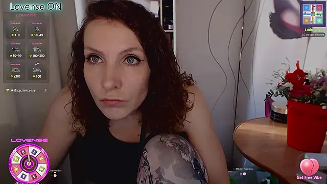 JohansonKatie online show from February 19, 10:01 am