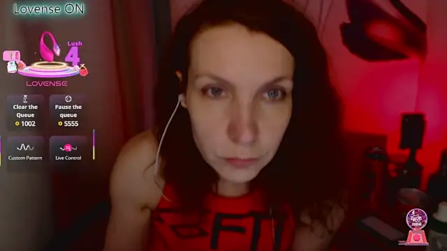 JohansonKatie online show from March 18, 6:25 am