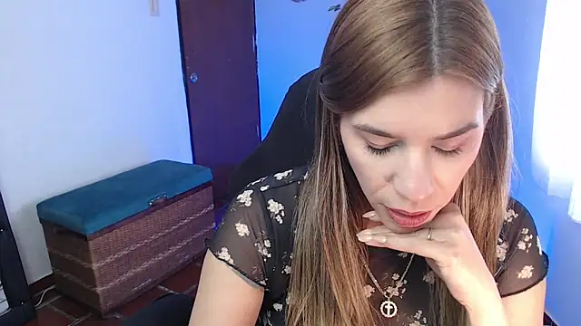 ms sofia x online show from April 28, 4:34 pm