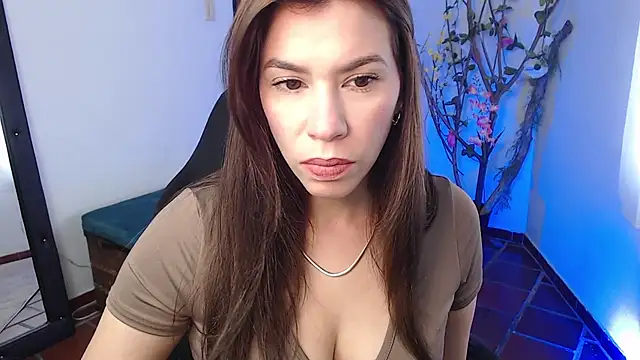 ms sofia x online show from July 21, 3:25 pm