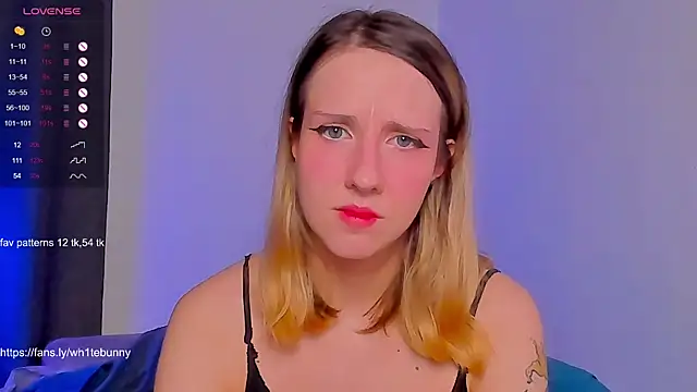 Snapshot of HotaruTomo chatting on December 4, 4:49 pm HotaruTomo online show from December 4, 4:49 pm