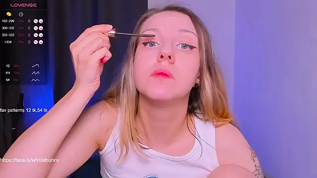 Snapshot of HotaruTomo chatting on December 12, 5:37 pm HotaruTomo online show from December 12, 5:37 pm