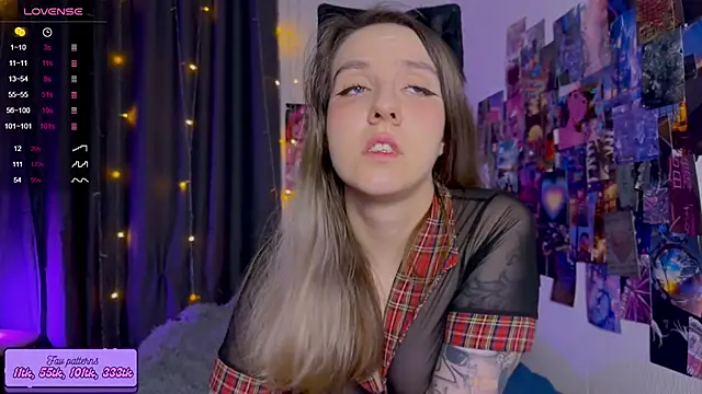 Snapshot of HotaruTomo chatting on September 16, 4:24 am HotaruTomo online show from September 16, 4:24 am