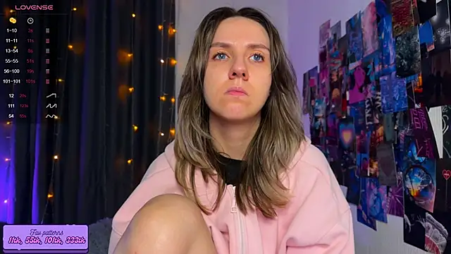 Snapshot of HotaruTomo chatting on September 30, 2:33 pm HotaruTomo online show from September 30, 2:33 pm