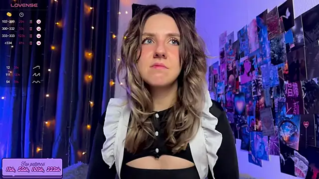 Snapshot of HotaruTomo chatting on October 5, 3:05 am HotaruTomo online show from October 5, 3:05 am