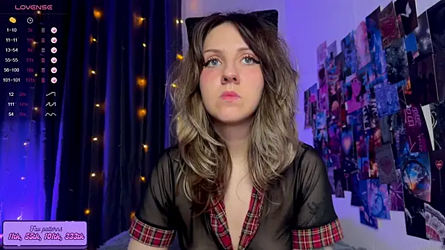 Snapshot of HotaruTomo chatting on October 15, 5:29 am HotaruTomo online show from October 15, 5:29 am