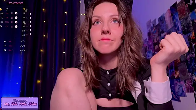 Snapshot of HotaruTomo chatting on November 9, 11:36 pm HotaruTomo online show from November 9, 11:36 pm