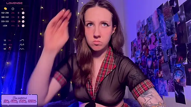 Snapshot of HotaruTomo chatting on November 29, 9:18 pm HotaruTomo online show from November 29, 9:18 pm