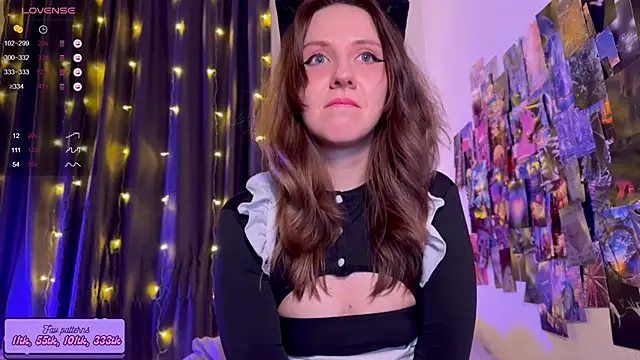 Snapshot of HotaruTomo chatting on December 22, 2:30 am HotaruTomo online show from December 22, 2:30 am