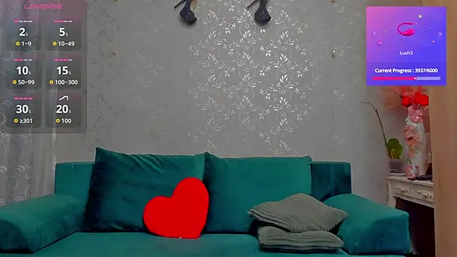 emilianna666 online show from December 18, 1:28 pm