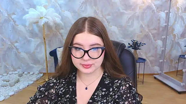 NicoleFoxery online show from November 14, 6:17 pm