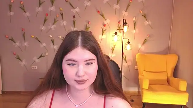 NicoleFoxery online show from May 6, 4:30 am