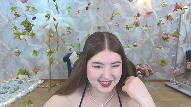 NicoleFoxery online show from May 7, 3:23 am