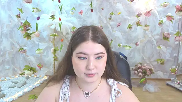 NicoleFoxery online show from May 20, 3:24 am
