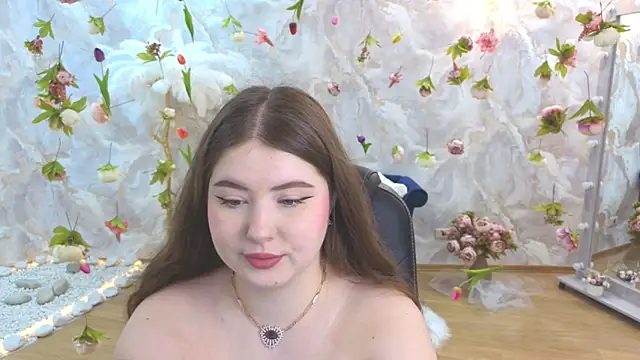 NicoleFoxery online show from May 24, 6:24 pm