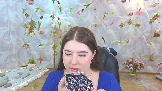 NicoleFoxery online show from June 3, 3:20 am